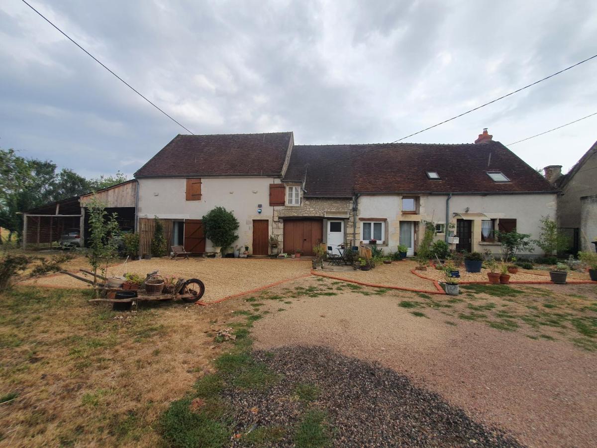 Logis Cote Cour Villa Varennes-les-Narcy Exterior photo